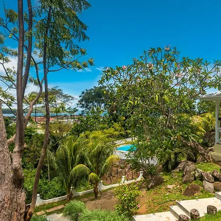 Naturalis - Oceanview Residences