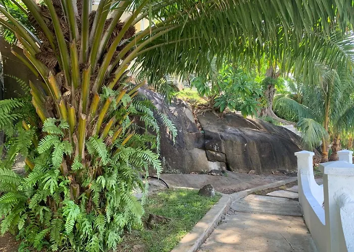 Naturalis - Oceanview Residences Misere