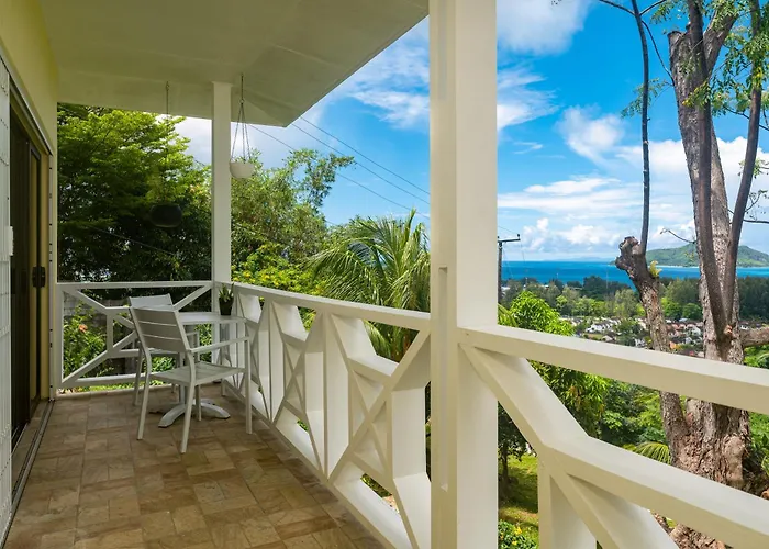 Maison d'hôtes Naturalis - Oceanview Residences 4*